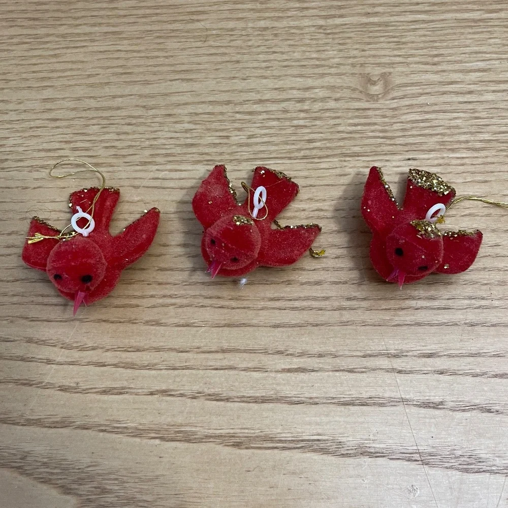 Vtg Flocked Doves Christmas Ornaments Love Birds Set 3 Red Mid Century Modern 3”